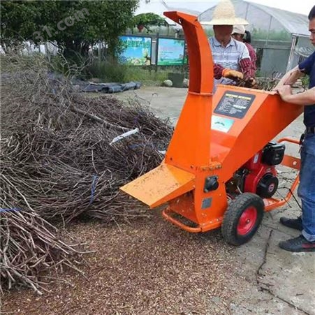 汽油树枝粉碎机 园林粉碎机 移动式柴油碎枝机