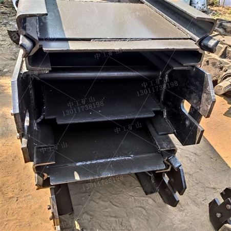 供应30型刮板机机尾架 煤矿用设备 SGB620/40T型刮板输送机配件