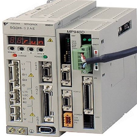 安川伺服 SGMJV-02ADE6E+SGDV-1R6A11B   200W（带制动）