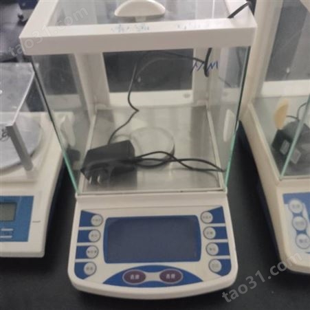 浩天出售 二手实验室仪器 分析天平 电加热恒温干燥箱 PH试机 离子色谱仪 紫外可见分光光度计 各种实验室用品