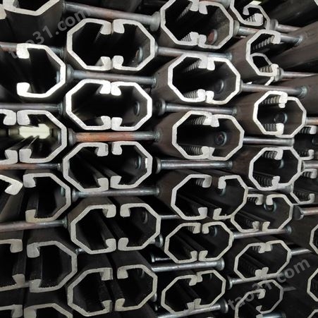 V型预埋槽道 热镀锌高铁V型管廊预埋槽 热轧带齿冷弯型槽式生产厂