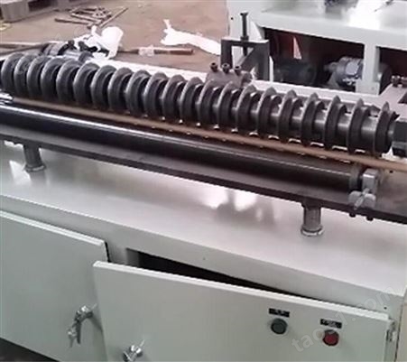螺旋管成型机  卷纸管机械  济南成东机械专业生产纸管卷管机