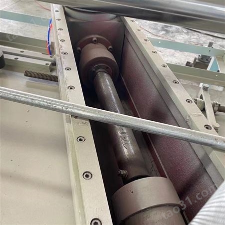 纸管设备  纸管的加工机器 及数控螺旋纸管机 卷纸管机器等 济南成东机械订单供货