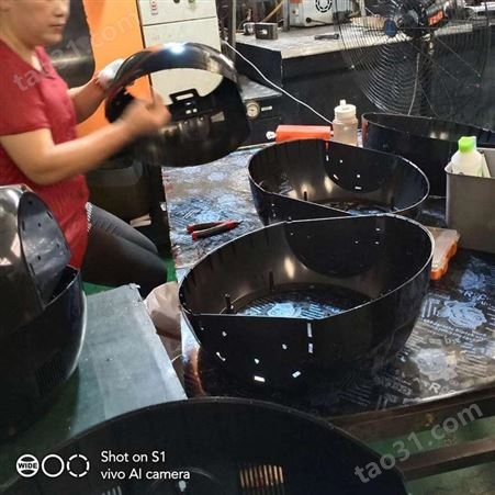 上海一东塑料模具厂专业来注塑生产电器外壳模具开发塑胶模具成型工艺与产品设计模具盒生产家