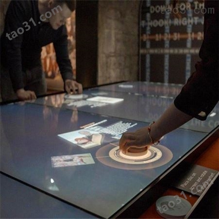 北京生产 电容识别桌 安卓系统人脸测试 VR漫游桌技术