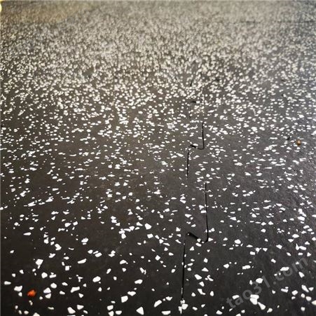 怒江橡胶跑道 幼儿园pvc塑胶地板