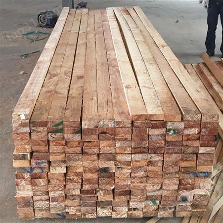 屋架固定模板实木木方 日照杉木建筑木方制造商_呈果木业