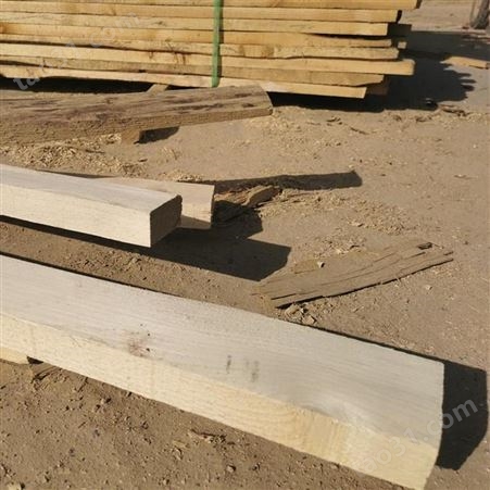 呈果建筑方木加工厂家 批发4x7工地建筑木方*稳定性好