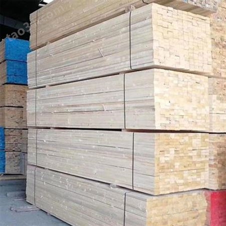 建筑方木板 呈果建筑方木厂家批发3米白松方木