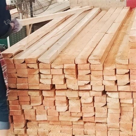 生产销售工地建筑木方 北方厂家5米桥梁建筑方木 呈果木业