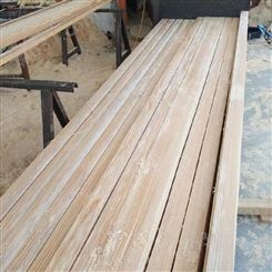 呈果木业建筑木方厂家加工批发工程建筑木方规格报价