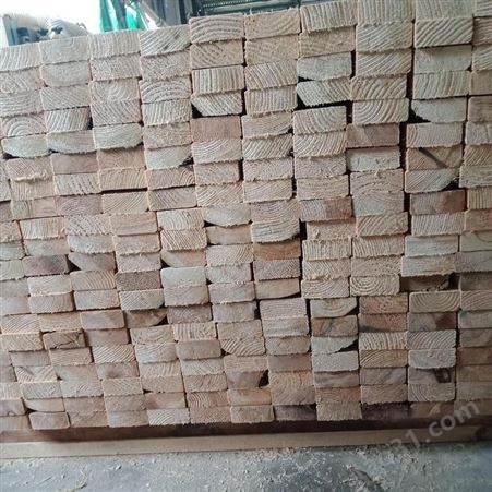 建筑方木批发 建筑木方生产厂家 工地木方加工定制
