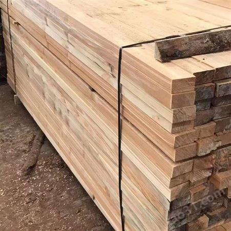 呈果木业 建筑工程中方木 木材加工厂现货批发5x9工程木方