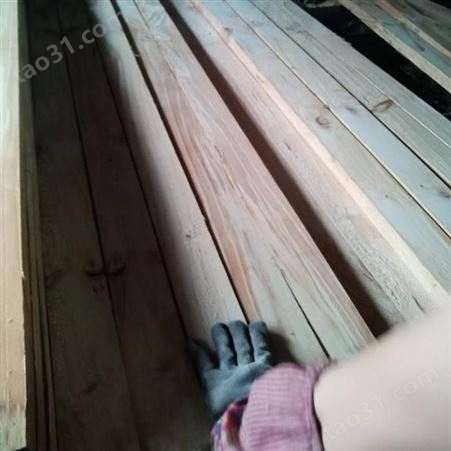 呈果木材加工厂 3米建筑用木方批发价格实惠
