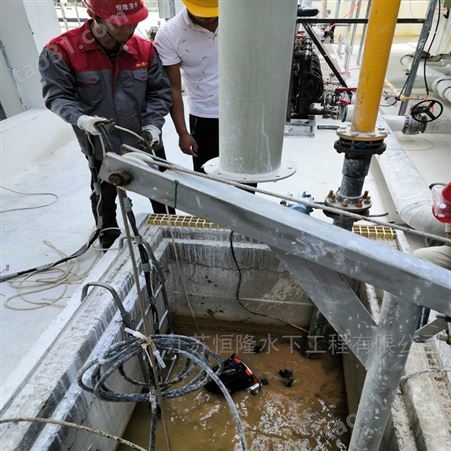 污水处理设备水下维修-水下作业潜水员服务公司